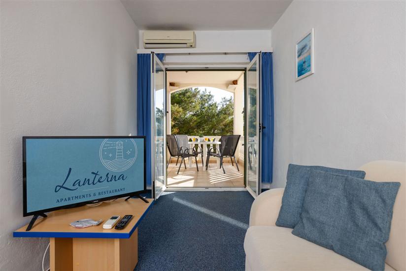 Apartment A4, for 3 persons