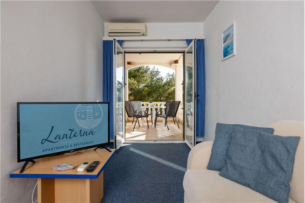 Apartment A4, for 3 persons