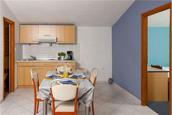 Apartment A6, for 4 persons