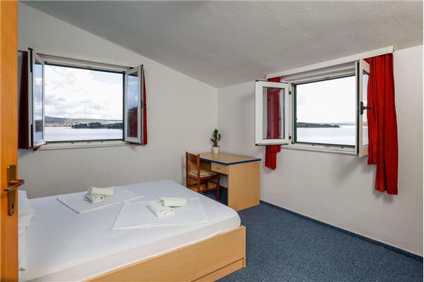 Apartment A6, for 4 persons