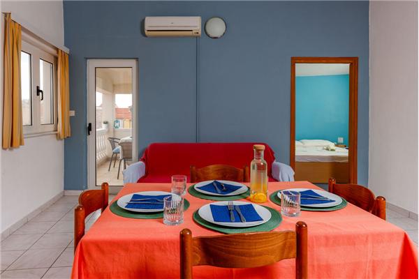 Apartment A8, for 3 persons