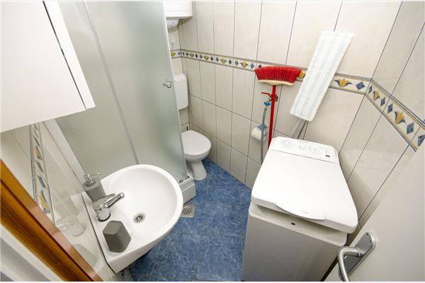 House K1, for 9 persons