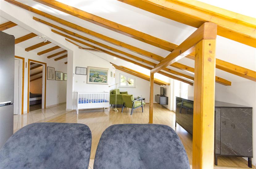 House K1, for 9 persons