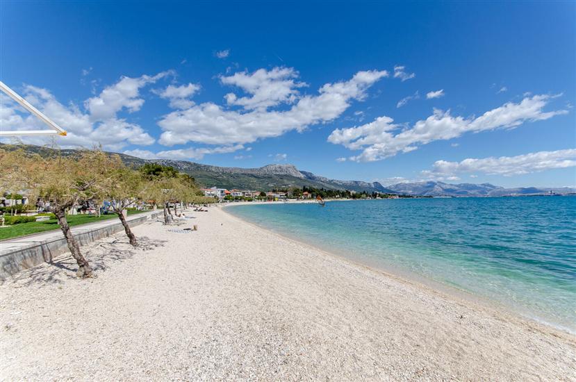 Apartment Stone apartment in center