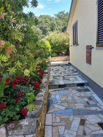 Apartments Graziella Zambratija