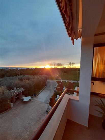 Apartments Graziella Zambratija