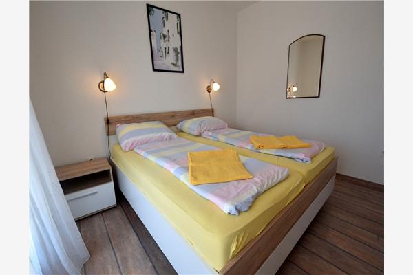 Apartment A2, for 5 persons