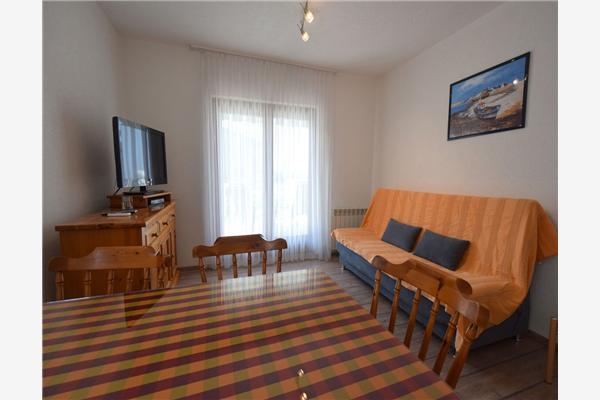 Apartment A2, for 5 persons