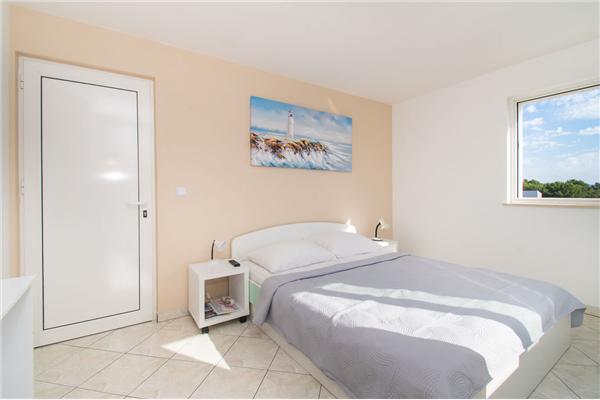 Apartment A2, for 4 persons