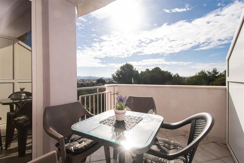 Apartment A2, for 4 persons