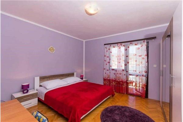 Apartment A1, for 6 persons