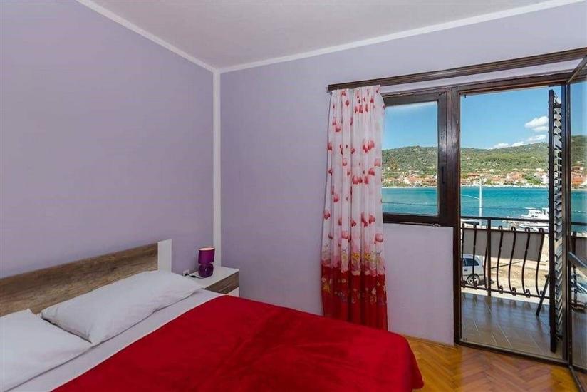 Apartment A1, for 6 persons