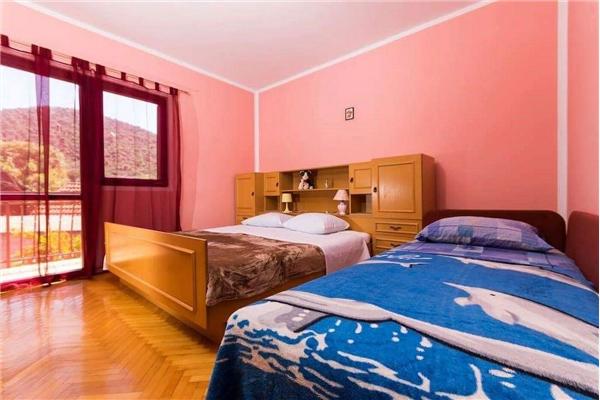 Apartment A1, for 6 persons