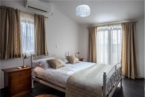 House K1, for 14 persons