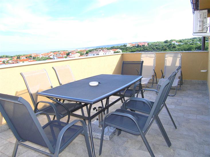 Apartment A2, for 4 persons