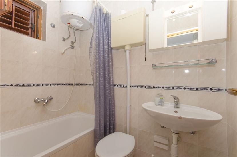 Room S2, for 2 persons