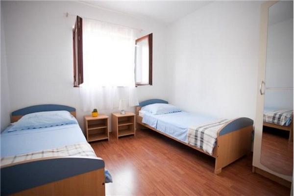 Apartment A1, for 6 persons