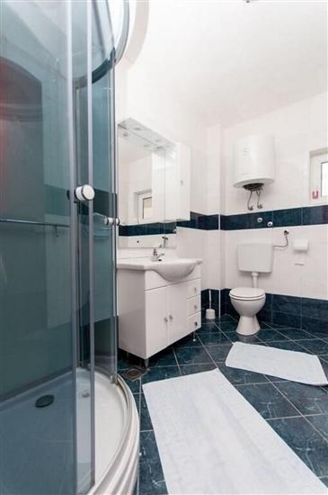 Apartment A1, for 6 persons