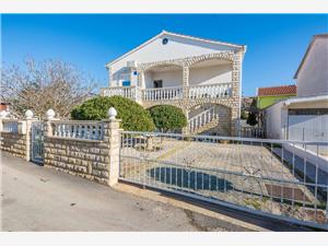 Apartment North Dalmatian islands,BookKikasFrom 111 €