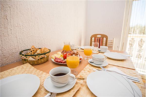 Apartment A1, for 6 persons