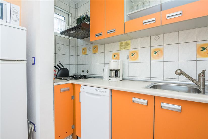 Apartment A1, for 6 persons