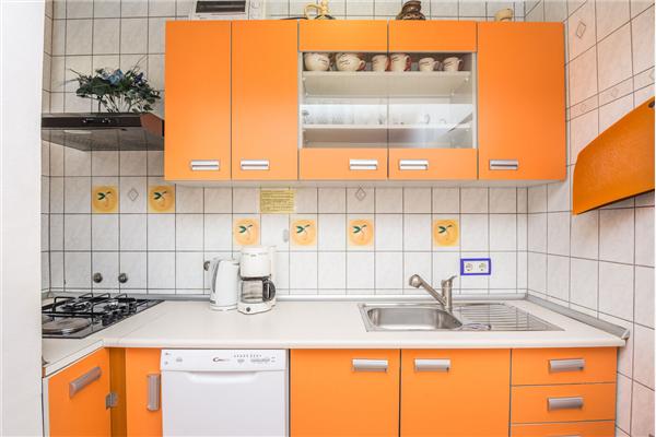 Apartment A1, for 6 persons