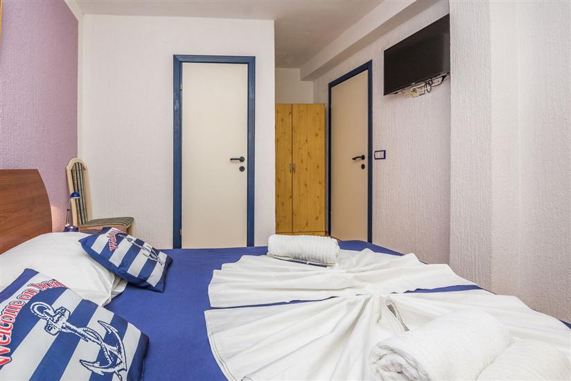 Apartment A1, for 6 persons