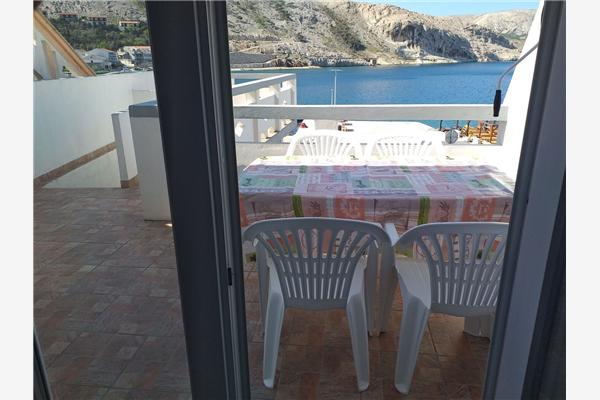 Apartment A1, for 4 persons