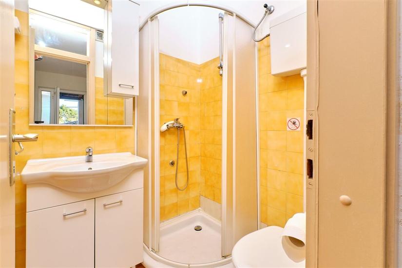 Apartment A2, for 3 persons