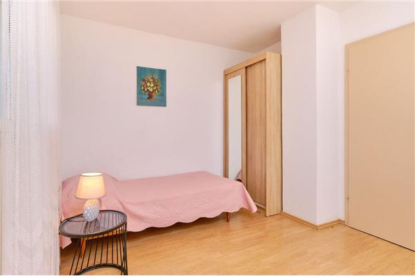 Apartment A2, for 3 persons