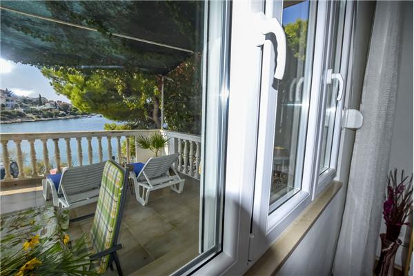 Apartment A1, for 6 persons