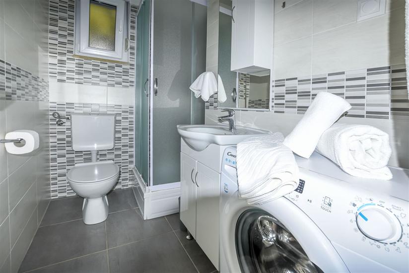 Apartment A1, for 6 persons