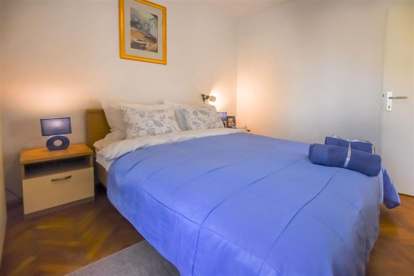 Apartment A2, for 6 persons