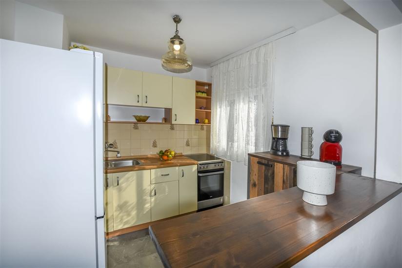 Apartment A2, for 6 persons