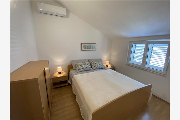 Apartment A4, for 4 persons