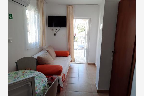 Apartment A2, for 3 persons
