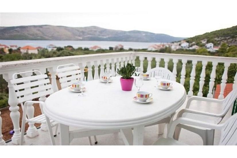 Apartment A4, for 5 persons