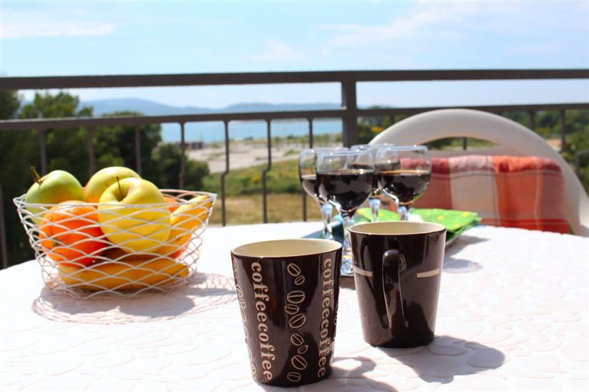 Apartment A2, for 5 persons