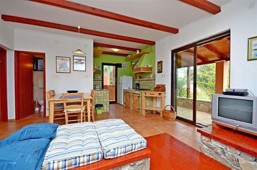 House K1, for 8 persons