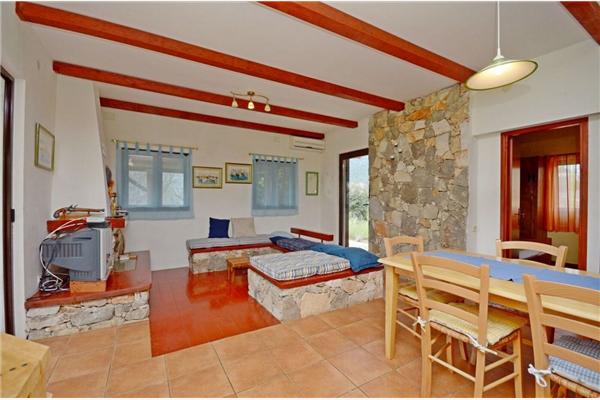 House K1, for 8 persons