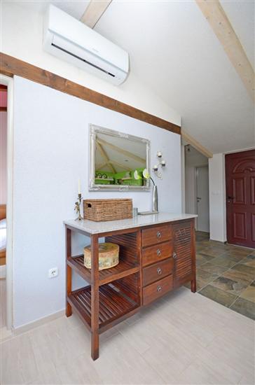 House K1, for 8 persons