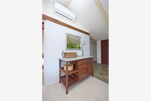 House K1, for 8 persons