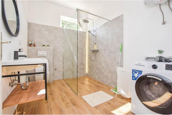 House K1, for 8 persons