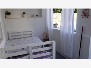 Beachfront accommodation Sibenik Riviera,BookLavandaFrom 92 €