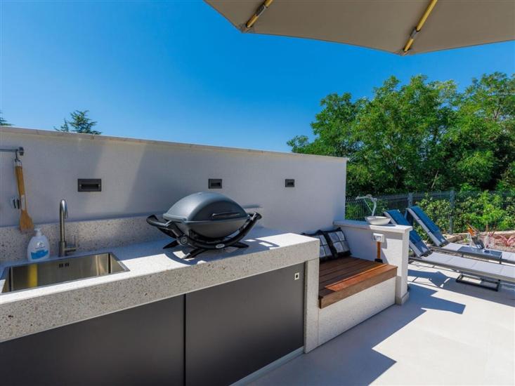 Villa Irena with pool