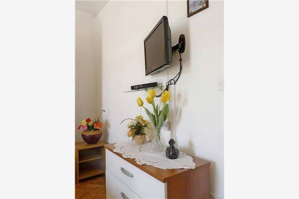 Room S2, for 2 persons