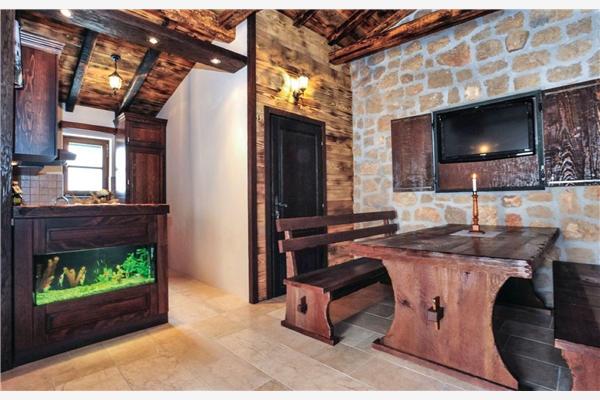 House K1, for 9 persons