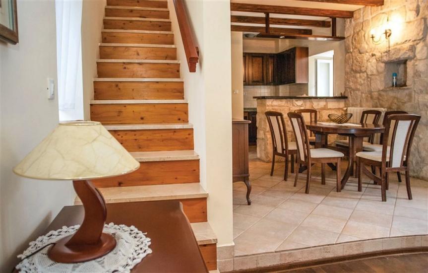 House K1, for 9 persons