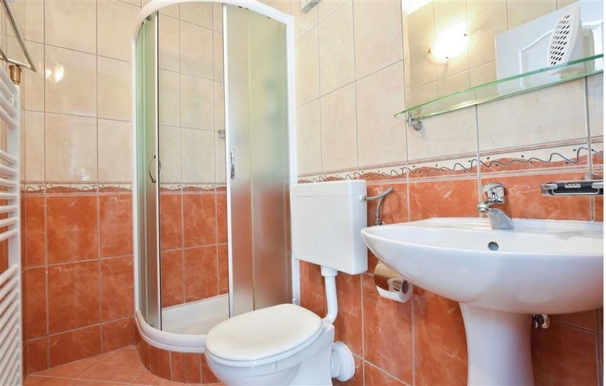 House K1, for 9 persons