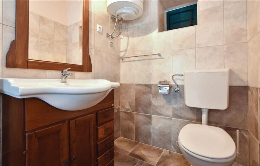 House K1, for 9 persons